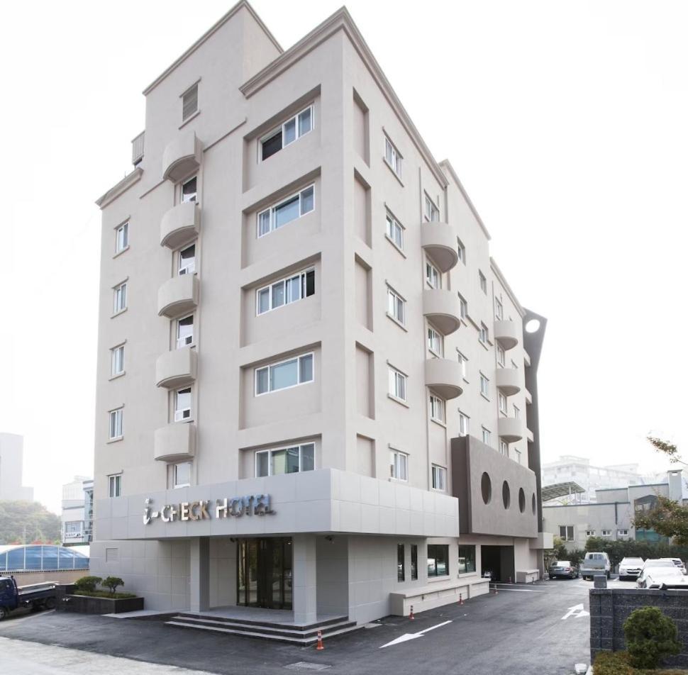 I-Check Hyunjin Hotel Donghae Esterno foto