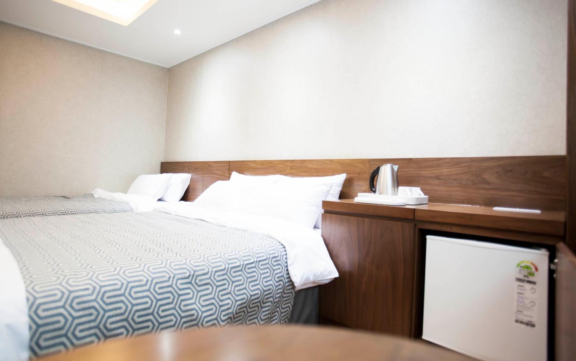 I-Check Hyunjin Hotel Donghae Esterno foto