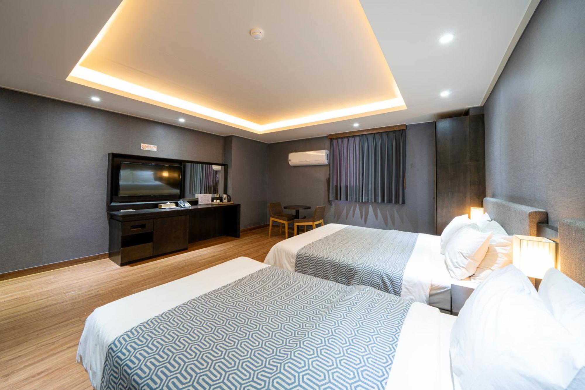 I-Check Hyunjin Hotel Donghae Esterno foto