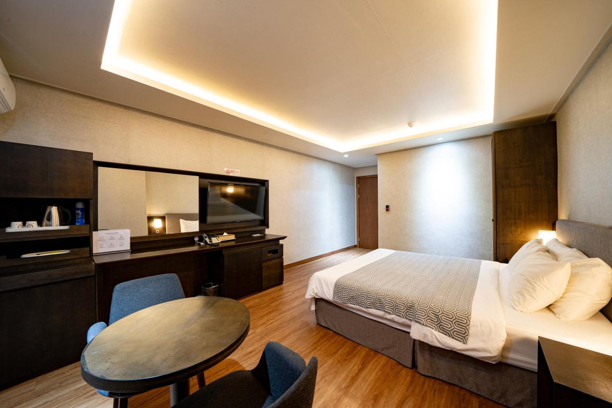 I-Check Hyunjin Hotel Donghae Esterno foto