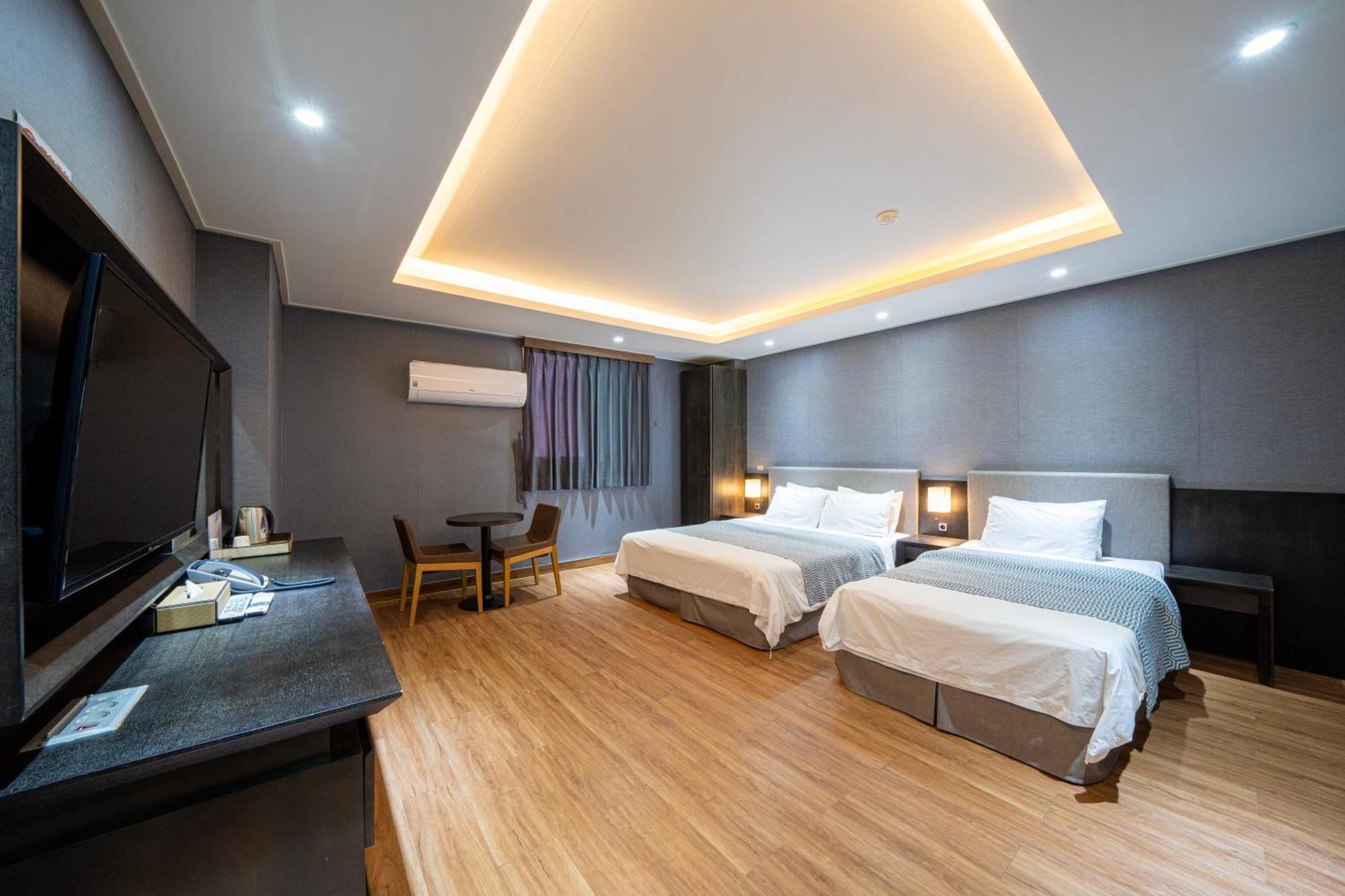 I-Check Hyunjin Hotel Donghae Esterno foto